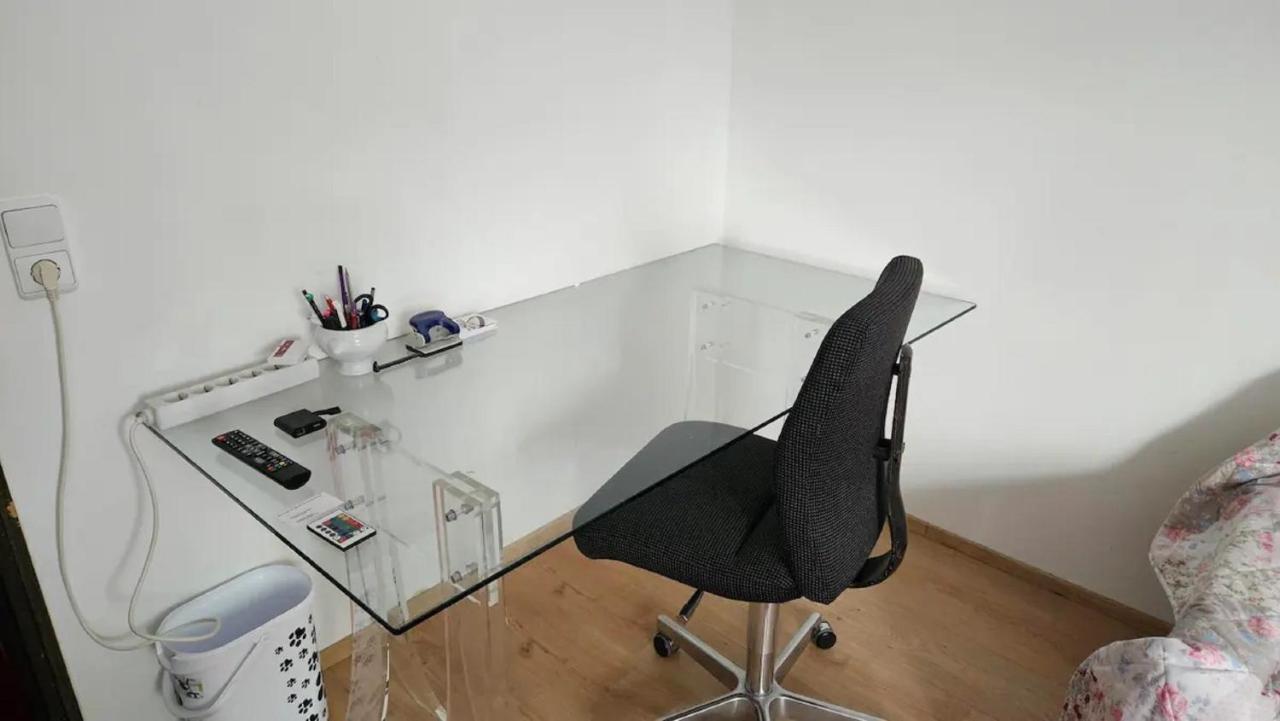 Ferienzimmer Bei Thomas - Gemuetliches Schlaf- Und Wohnzimmer Mit Modernem Bad Ulm Exterior photo